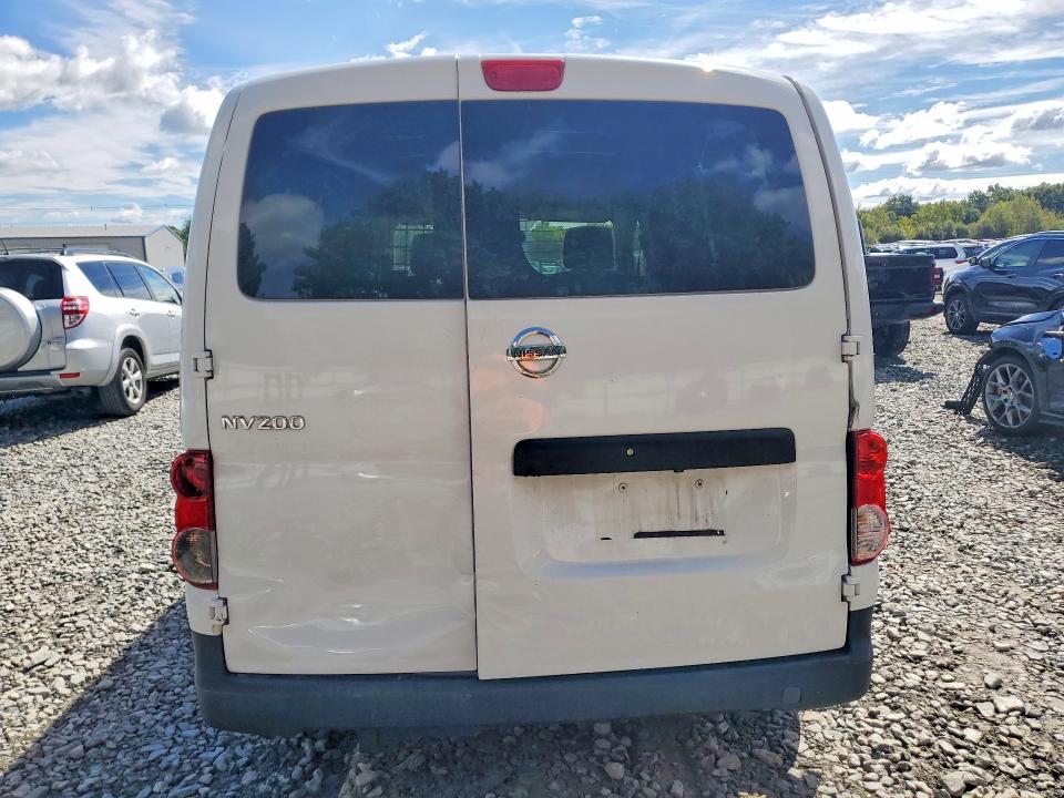Photo 6 from auction – 2015 NISSAN NV200 with VIN 3N6CM0KN5FK711430