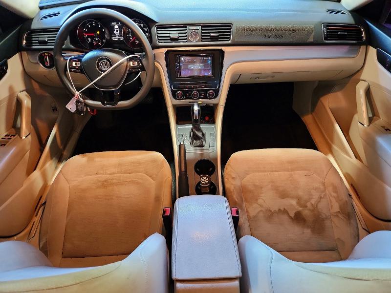 Photo 8 from auction – 2017 VOLKSWAGEN PASSAT with VIN 1VWAT7A30HC012668