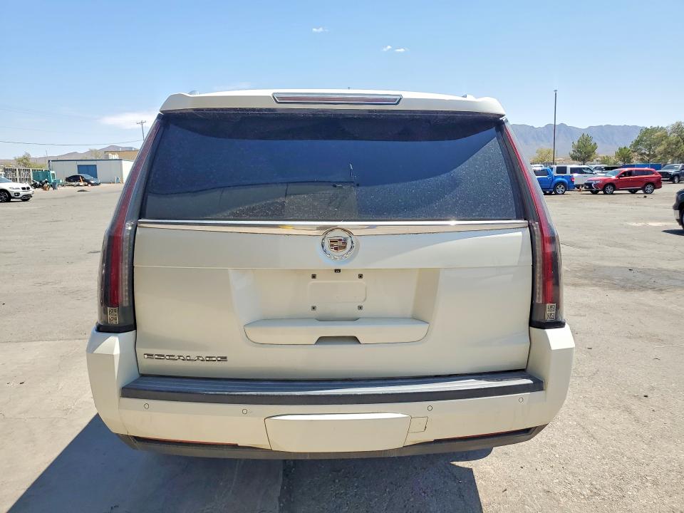 Photo 6 from auction – 2015 CADILLAC ESCALADE with VIN 1GYS3JKJ3FR299901