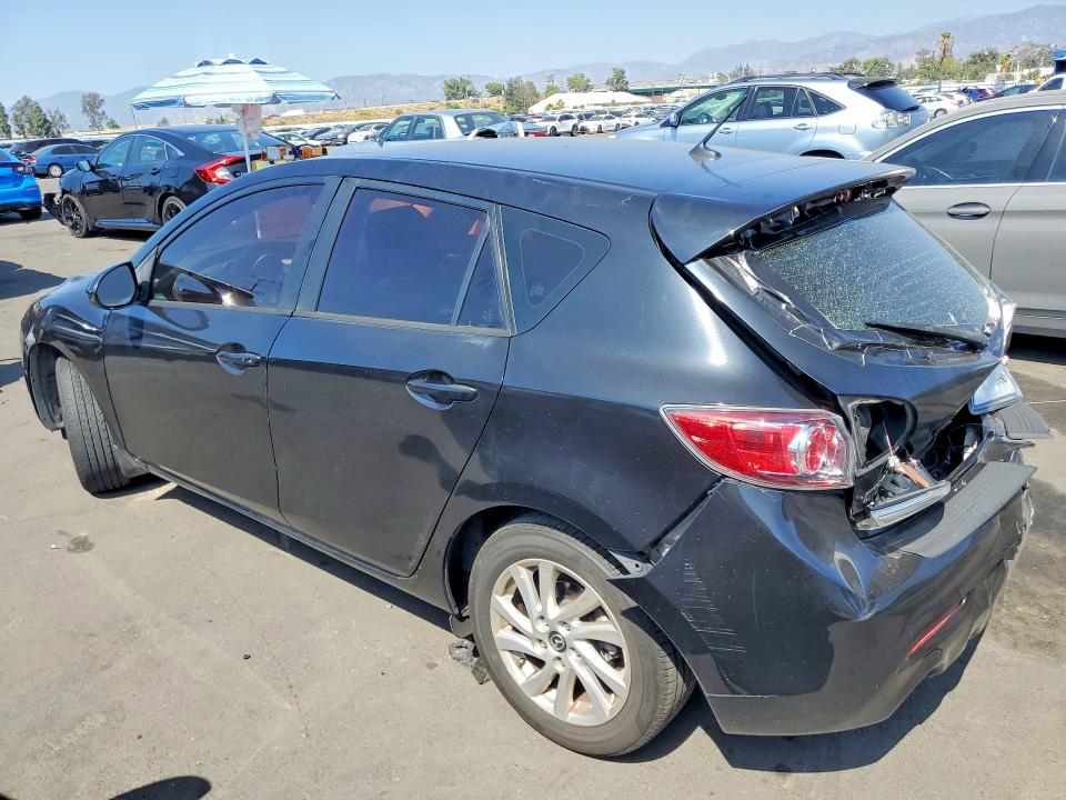 Снимка 2 от търг – 2013 MAZDA 3 с VIN JM1BL1L85D1707540
