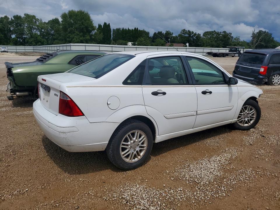 Снимка 3 от търг – 2006 FORD FOCUS с VIN 1FAFP34NX6W169693
