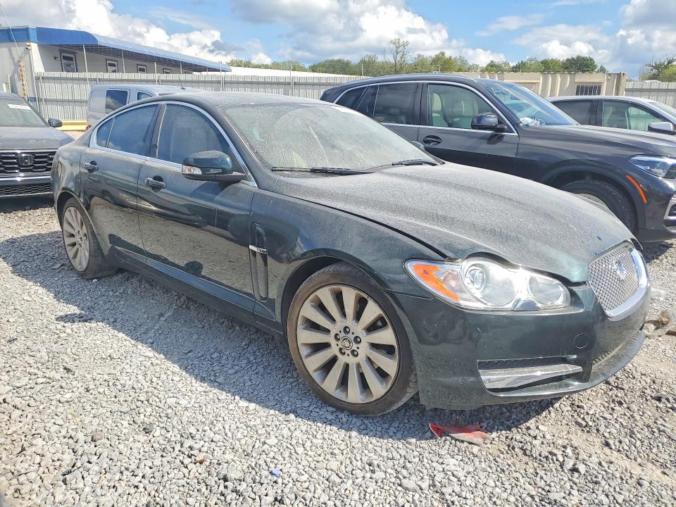 Photo 4 from auction – 2009 JAGUAR XF with VIN SAJWA06B89HR20894