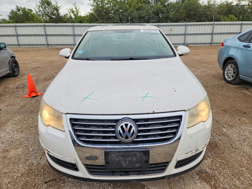 Photo 5 from auction – 2007 VOLKSWAGEN PASSAT with VIN WVWAK73C87P039613