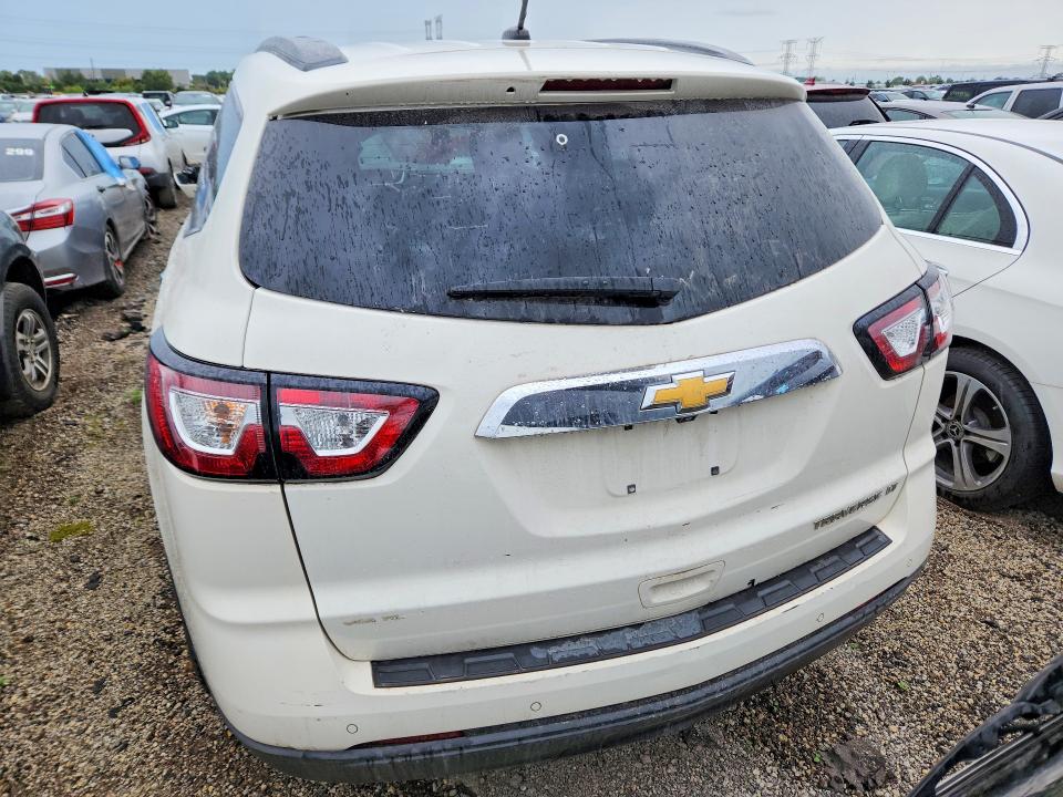 Photo 6 from auction – 2014 CHEVROLET TRAVERSE with VIN 1GNKRGKD8EJ304094
