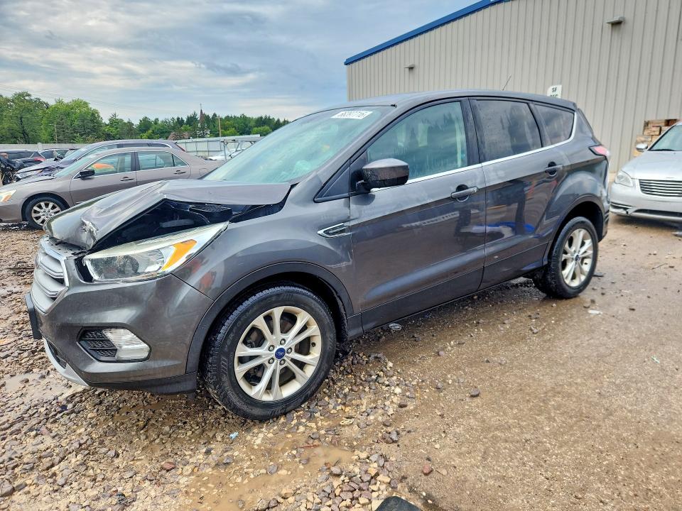 FORD ESCAPE 2017 with VIN 1FMCU0GD8HUB37813 - Photo from auction