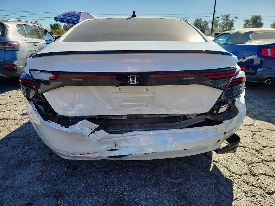 Foto 6 de la subasta – 2025 HONDA ACCORD con VIN 1HGCY2F70SA045380