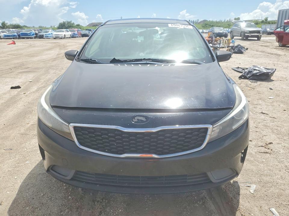 صورة رقم 5 من المزاد - 2018 KIA FORTE مع VIN 3KPFK4A77JE245443