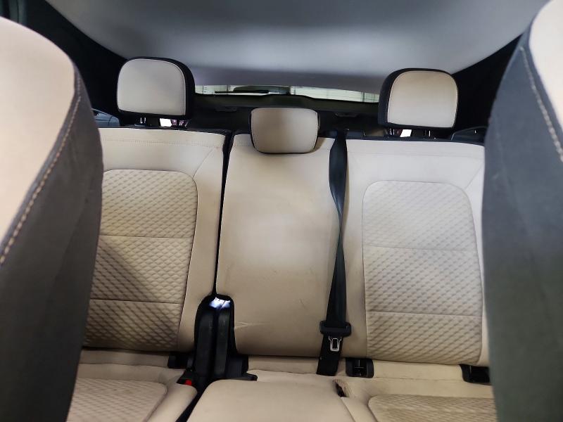 Photo 10 from auction – 2021 FORD ESCAPE with VIN 1FMCU0G65MUA85424