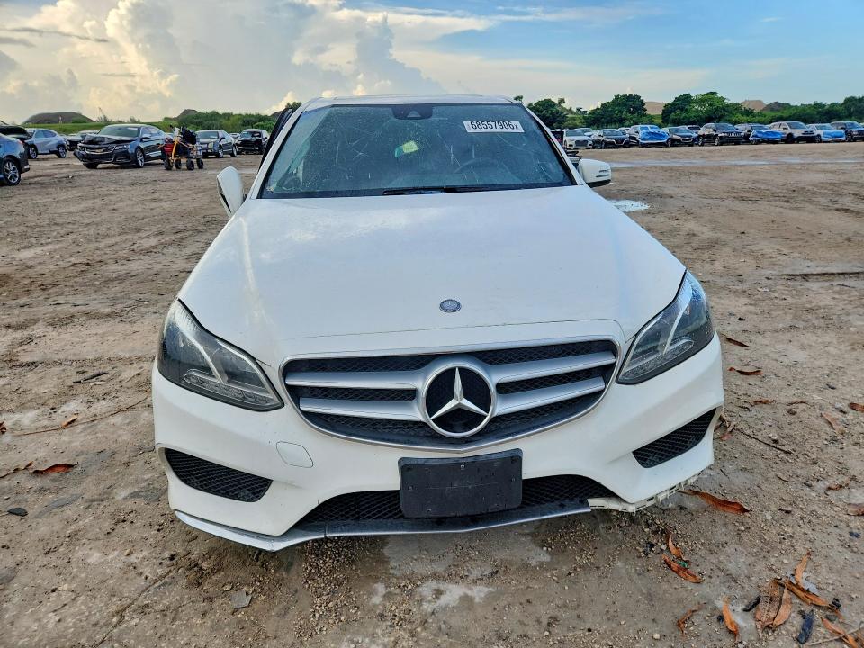 Photo 5 from auction – 2015 MERCEDES-BENZ E with VIN WDDHF8JB8FB122821