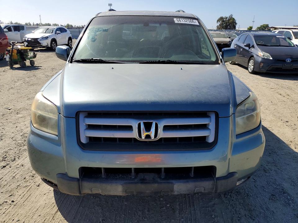 Снимка 5 от търг – 2006 HONDA PILOT с VIN 2HKYF18506H534442