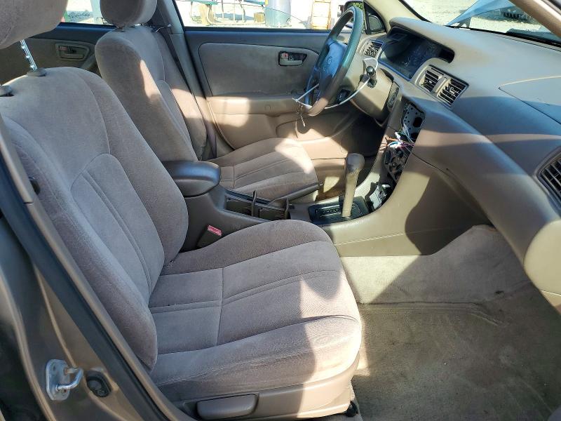 Photo 7 from auction – 1999 TOYOTA CAMRY with VIN 4T1BG22K6XU897175