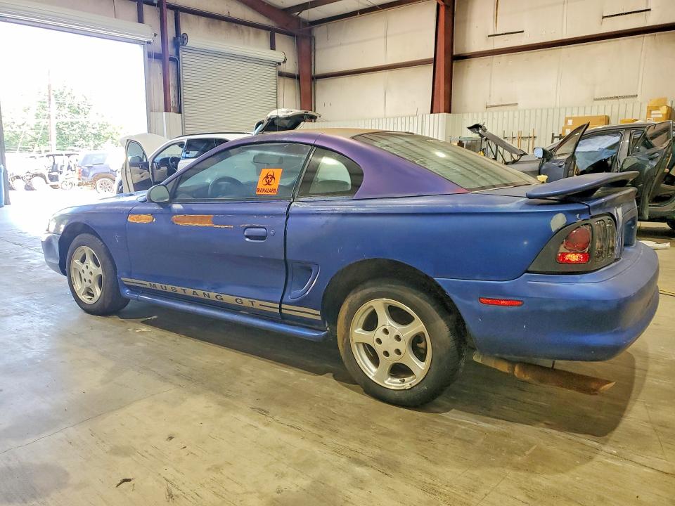Photo 2 from auction – 1997 FORD MUSTANG with VIN 1FALP4046VF144763