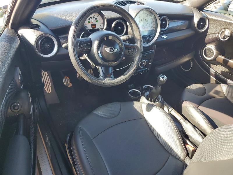 Photo 8 from auction – 2013 MINI COOPER COUPE with VIN WMWSX3C54DT409018