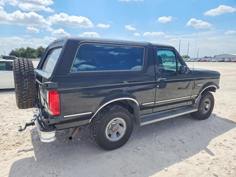Photo 3 from auction – 1992 FORD BRONCO with VIN 1FMEU15NXNLA20228