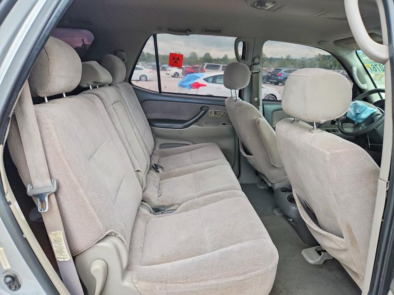 Снимка 11 от търг – 2002 TOYOTA SEQUOIA с VIN 5TDBT44A52S087842