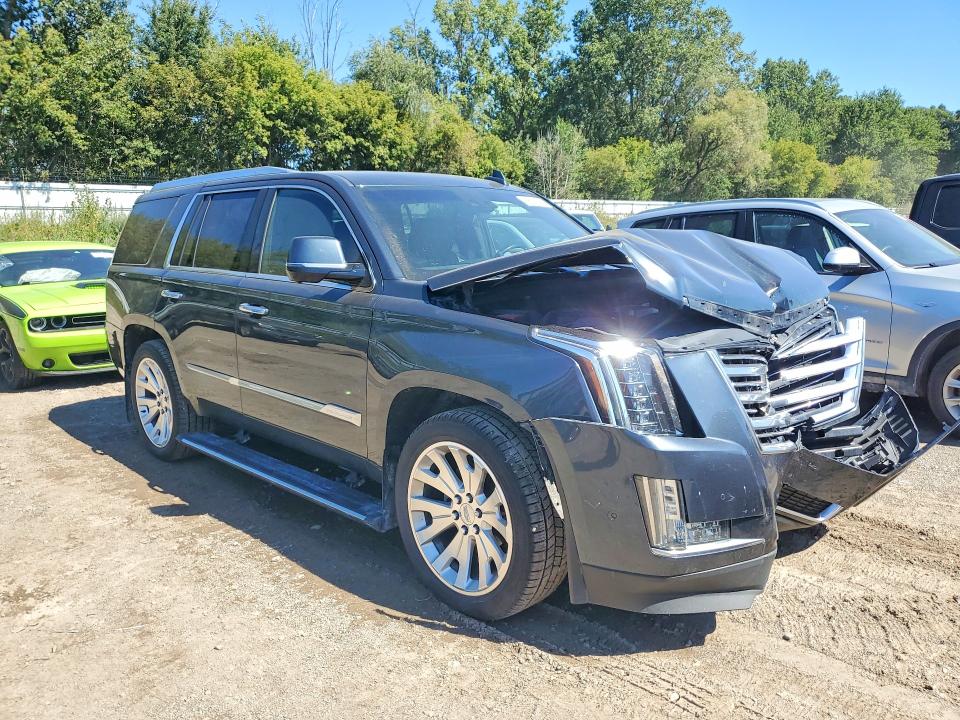 Photo 4 from auction – 2019 CADILLAC ESCALADE with VIN 1GYS4DKJ4KR196060