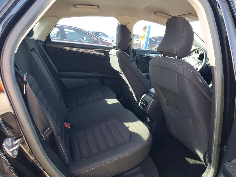 Photo 10 from auction – 2019 FORD FUSION with VIN 3FA6P0HDXKR198785