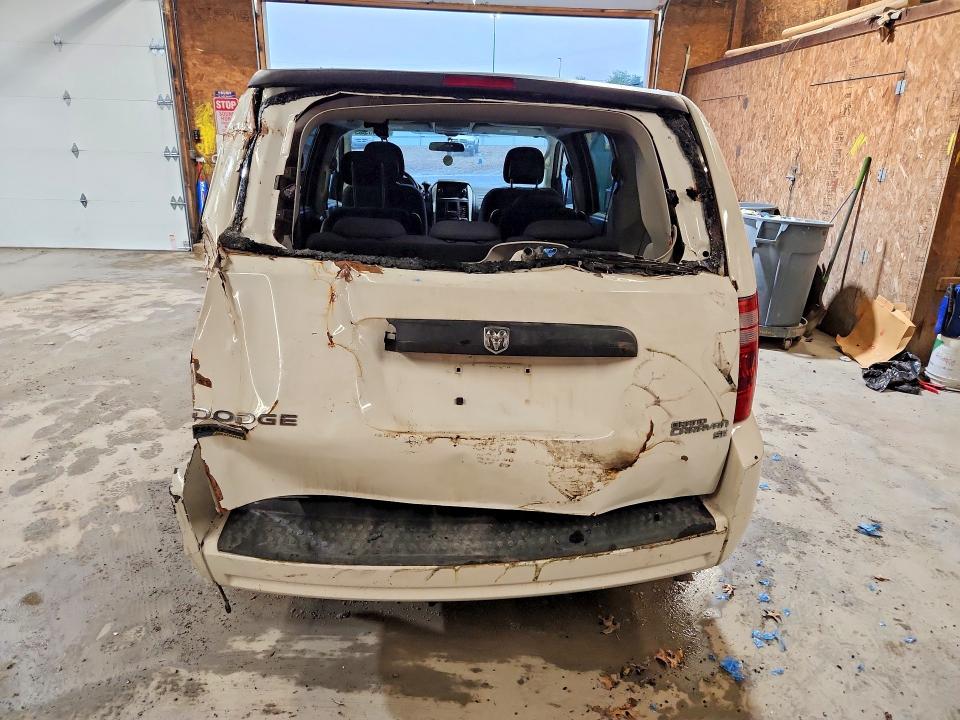 Photo 6 from auction – 2010 DODGE GRAND CARAVAN with VIN 2D4RN4DE2AR332795