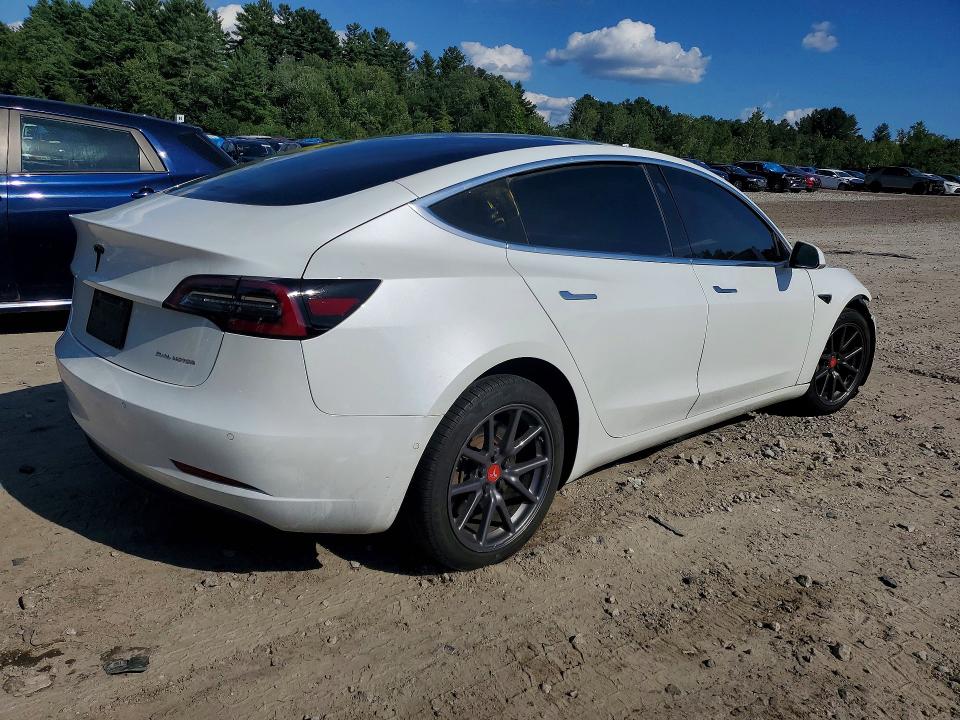 Photo 3 from auction – 2020 TESLA MODEL 3 with VIN 5YJ3E1EB4LF795123
