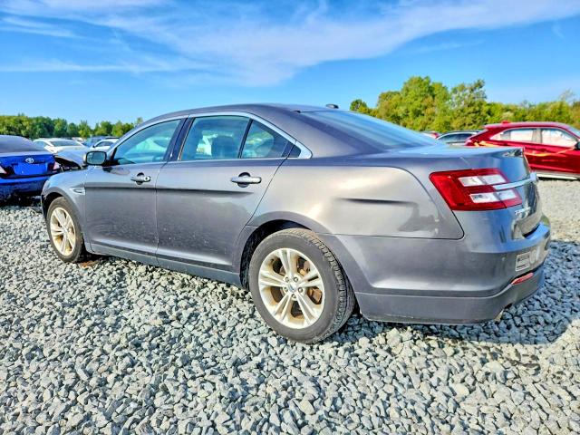 Foto 2 de la subasta – 2015 FORD TAURUS con VIN 1FAHP2E82FG195999