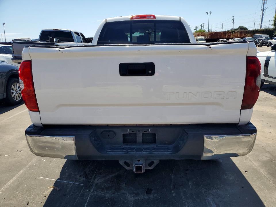Photo 6 from auction – 2019 TOYOTA TUNDRA with VIN 5TFRY5F17KX247488