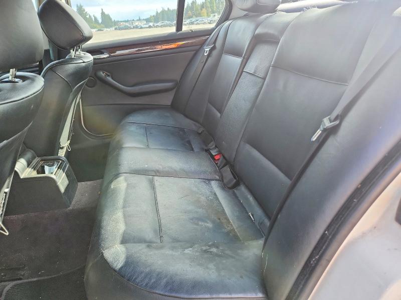 Photo 10 from auction – 2001 BMW 325 with VIN WBAAV33451FV02116