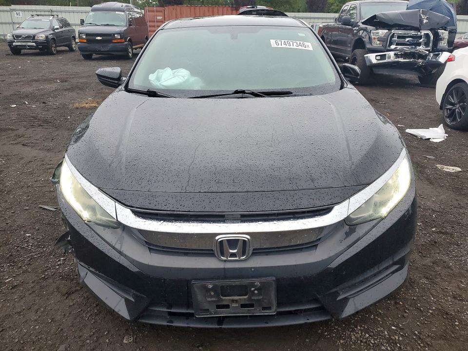 Photo 5 from auction – 2016 HONDA CIVIC with VIN 2HGFC2F52GH506792
