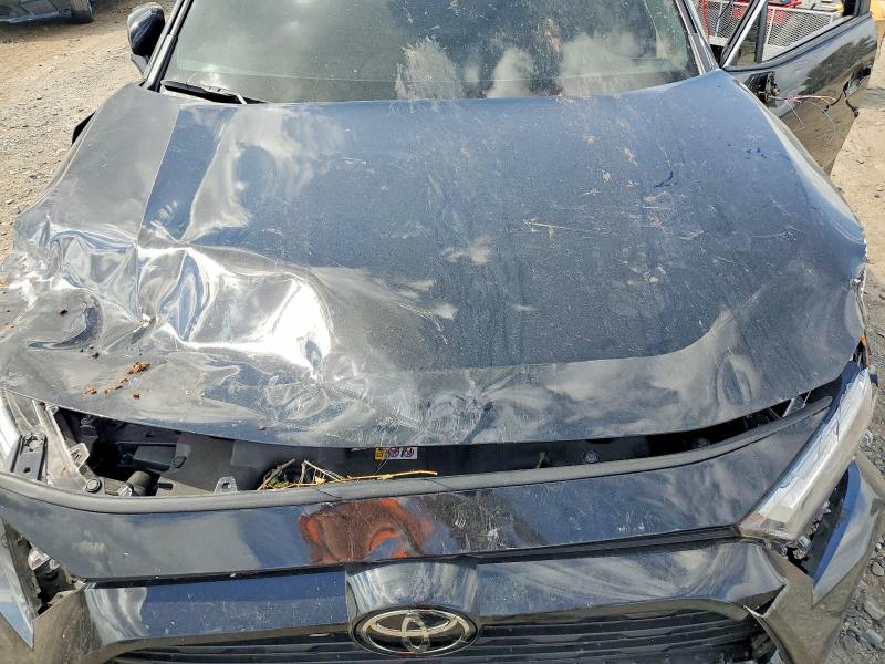 Снимка 12 от търг – 2025 TOYOTA RAV4 с VIN JTMP1RFV1SJ044069