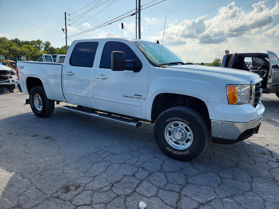 Photo 4 from auction – 2007 GMC SIERRA with VIN 1GTHK23697F516194