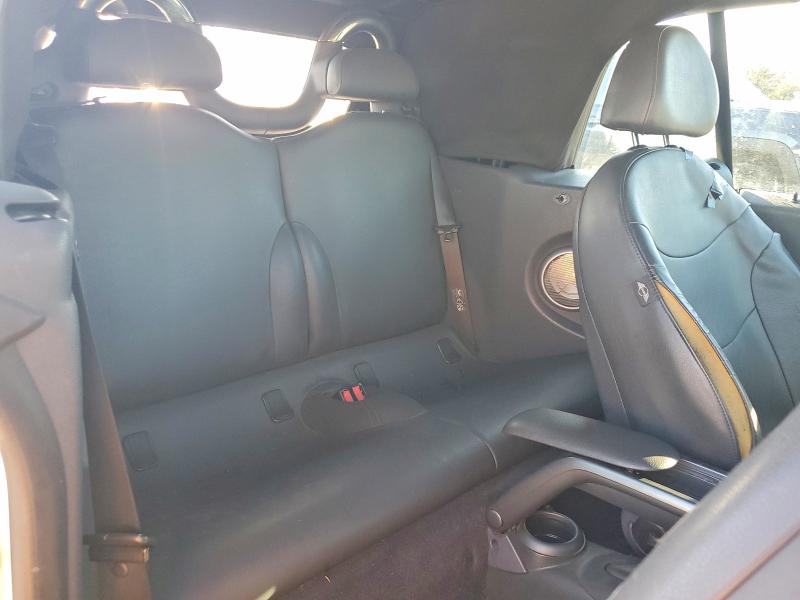 Photo 10 from auction – 2007 MINI COOPER with VIN WMWRH33527TJ44339