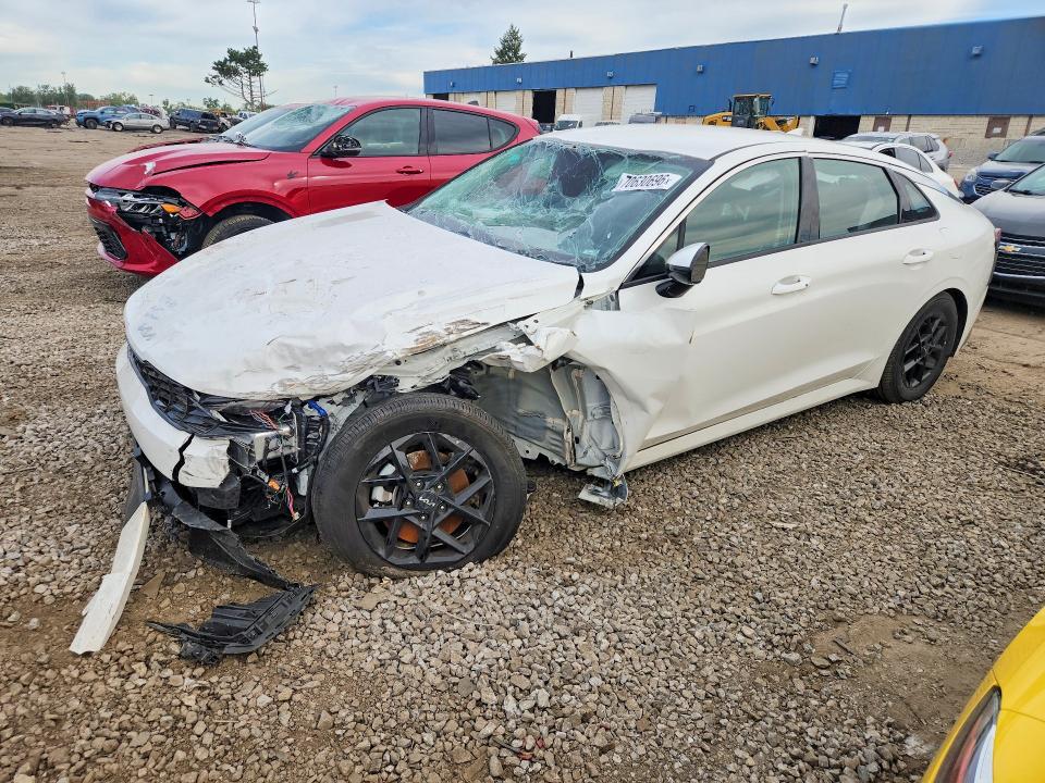 KIA K5 2026 с VIN KNAG24J79T5459110 - Снимка от търг