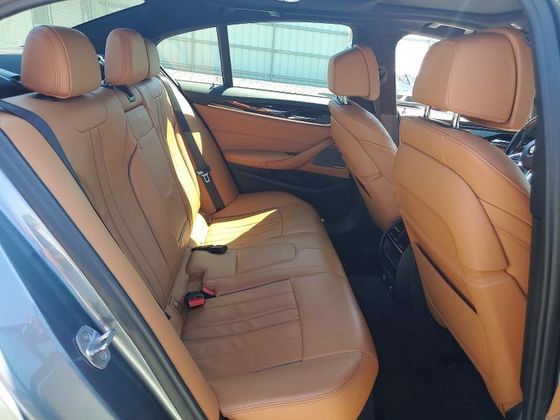 Фото 10 с аукциона – 2019 BMW 540 с VIN WBAJE5C56KWW07625