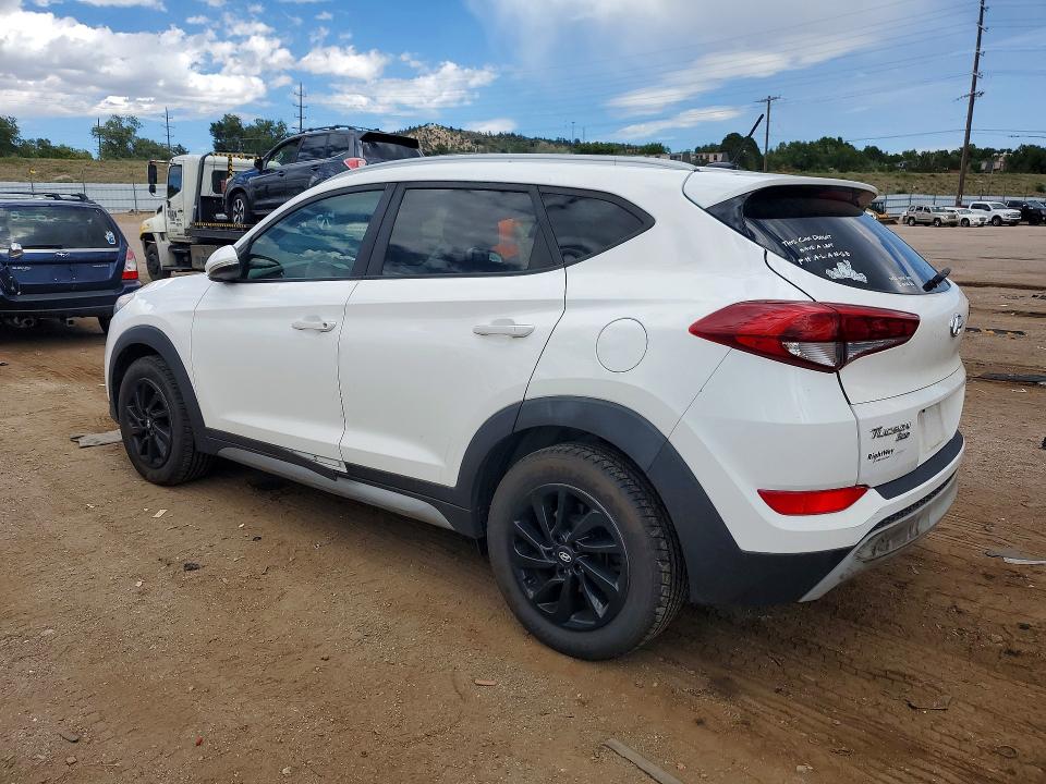 Фото 2 с аукциона – 2017 HYUNDAI TUCSON с VIN KM8J3CA2XHU273458