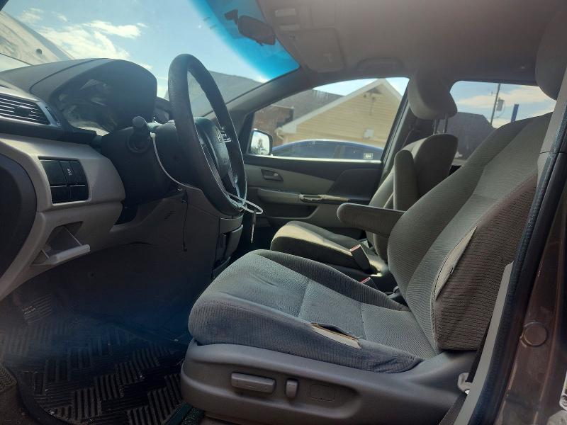 Photo 7 from auction – 2012 HONDA ODYSSEY with VIN 5FNRL5H23CB040323