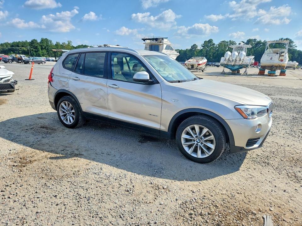 Foto 4 de la subasta – 2015 BMW X3 con VIN 5UXWX9C53F0D47074