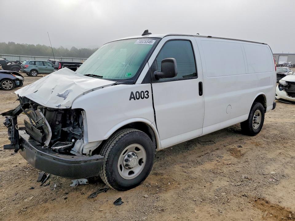 CHEVROLET EXPRESS G2500 2016 с VIN 1GCWGAFF9G1149163 - Снимка от търг