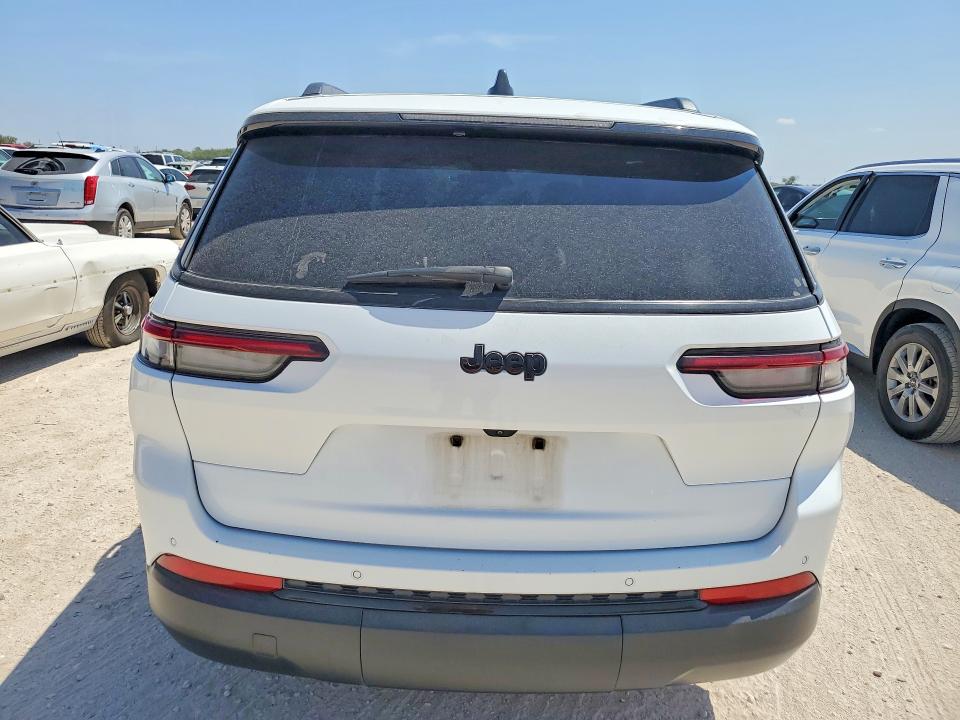 Снимка 6 от търг – 2023 JEEP GRAND CHEROKEE с VIN 1C4RJJAG2P8891278