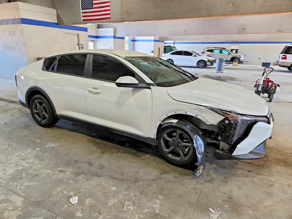 Photo 4 from auction – 2026 KIA K4 with VIN 3KPFT4DE1TE368617