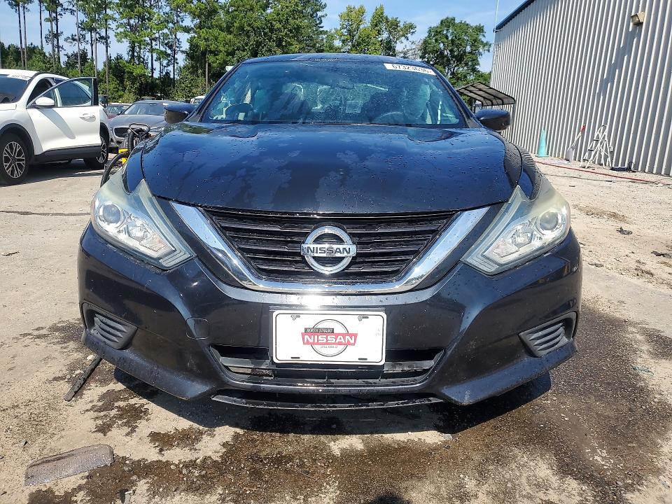 Photo 5 from auction – 2017 NISSAN ALTIMA with VIN 1N4AL3AP7HC278211