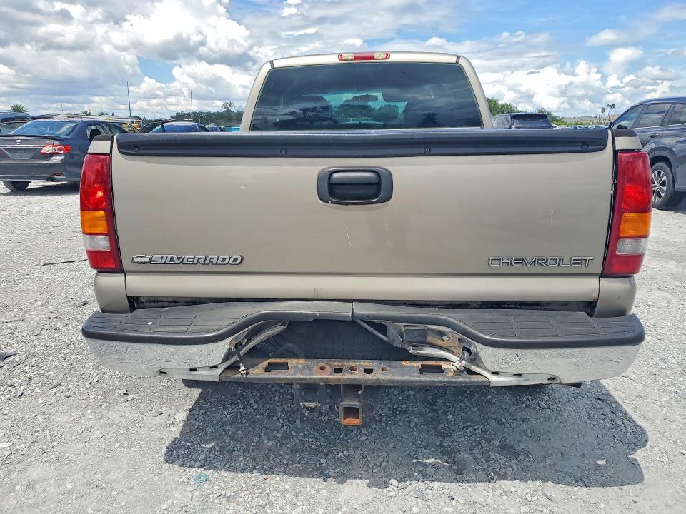 Photo 6 from auction – 2002 CHEVROLET SILVERADO with VIN 2GCEC19T921242745