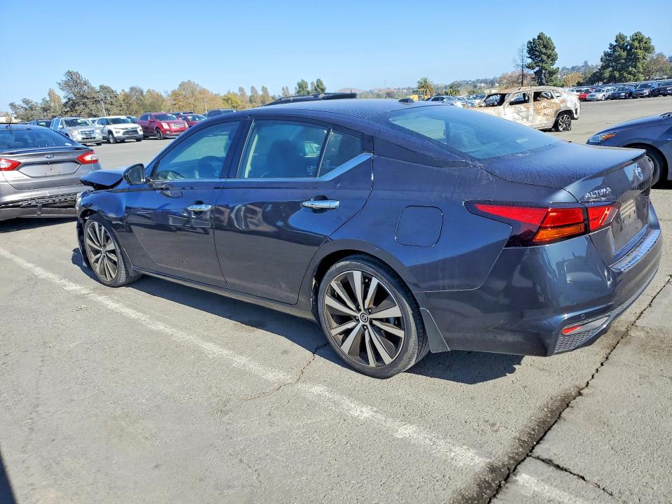 Photo 2 from auction – 2019 NISSAN ALTIMA with VIN 1N4BL4FV4KC256479