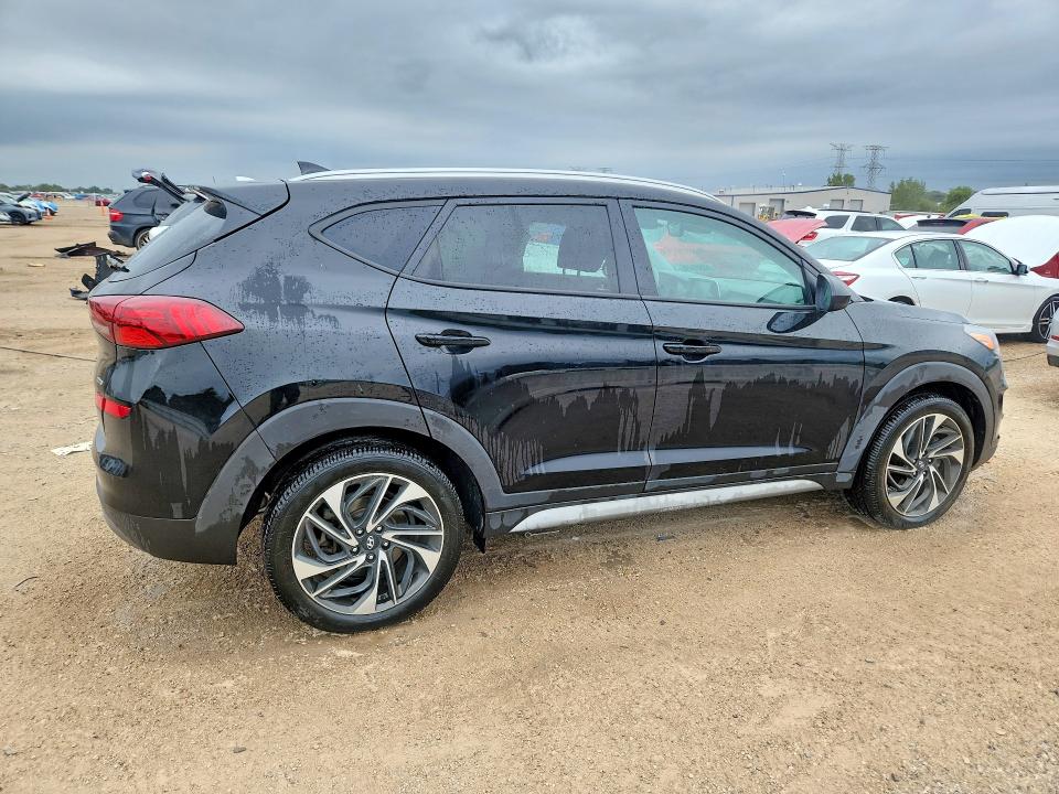 Снимка 3 от търг – 2020 HYUNDAI TUCSON с VIN KM8J3CAL0LU128026