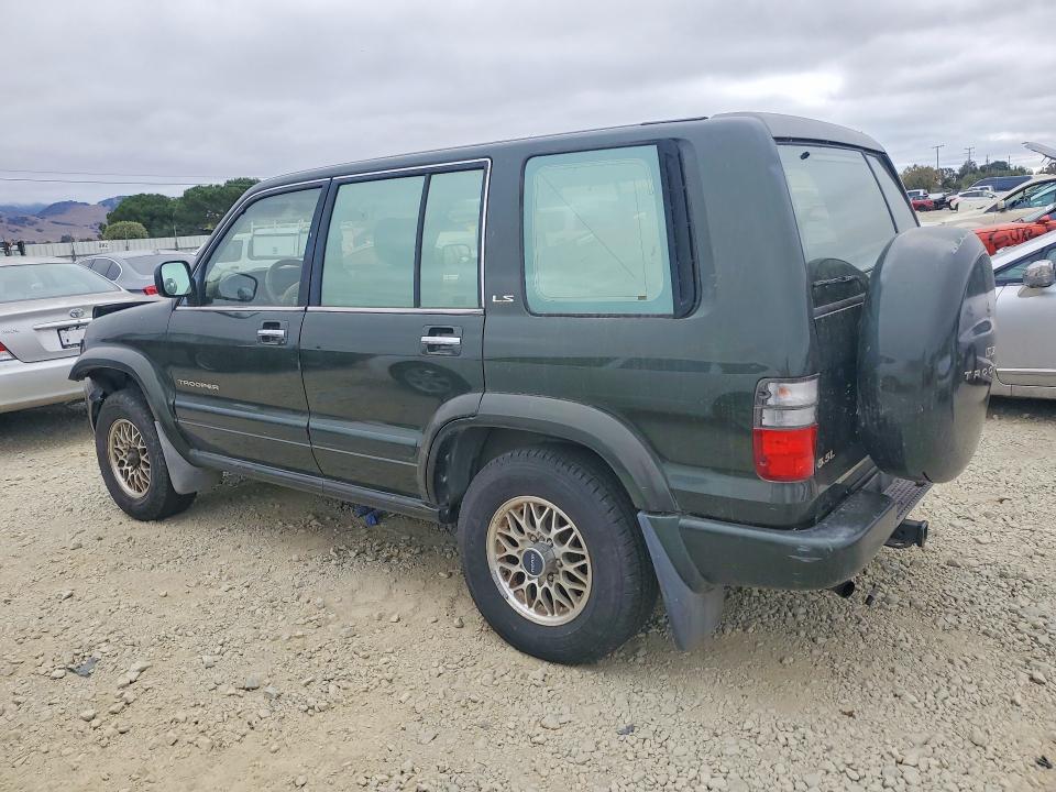 Photo 2 from auction – 2002 ISUZU TROOPER with VIN JACDJ58X927J11555
