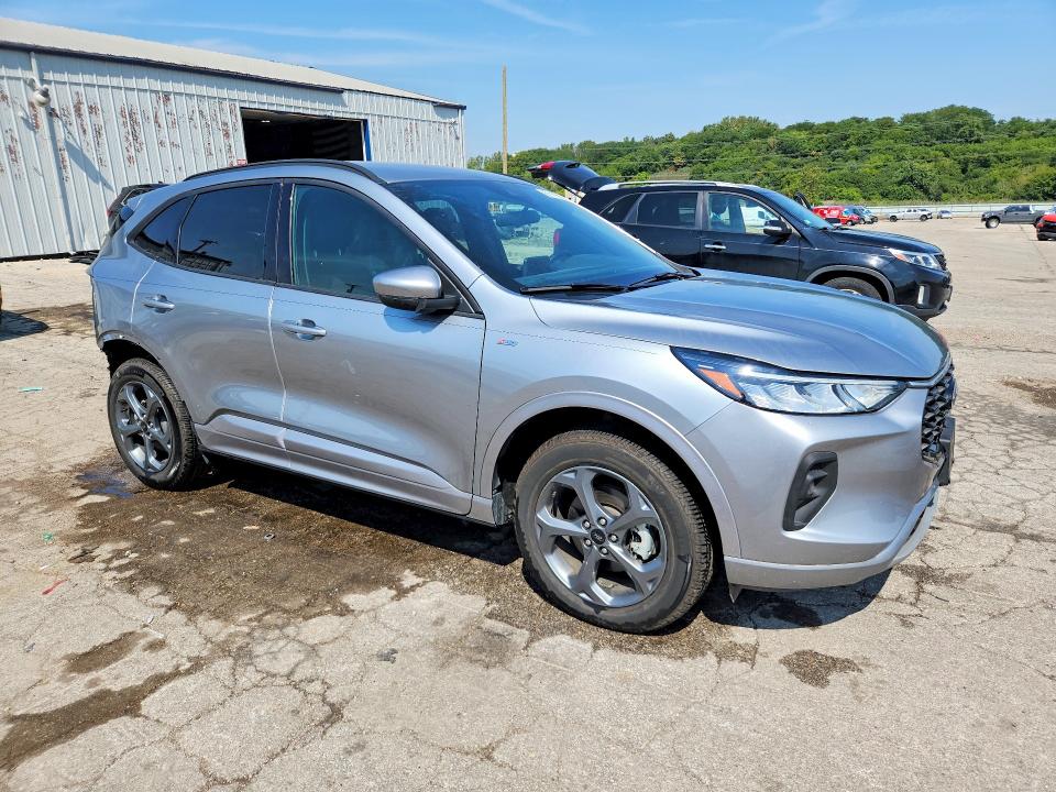 Photo 4 from auction – 2024 FORD ESCAPE with VIN 1FMCU9NZ1RUB45482
