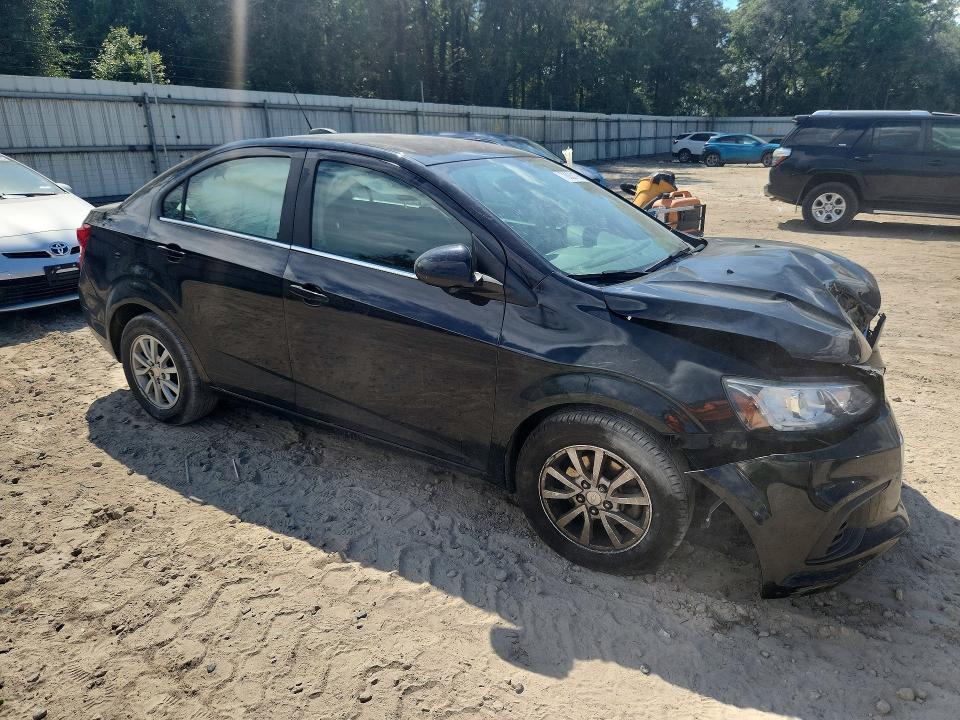 Photo 4 from auction – 2019 CHEVROLET SONIC with VIN 1G1JD5SB8K4110674