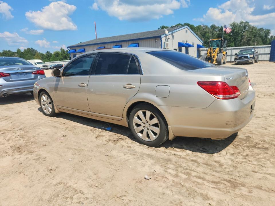 Photo 2 from auction – 2005 TOYOTA AVALON with VIN 4T1BK36B65U052872