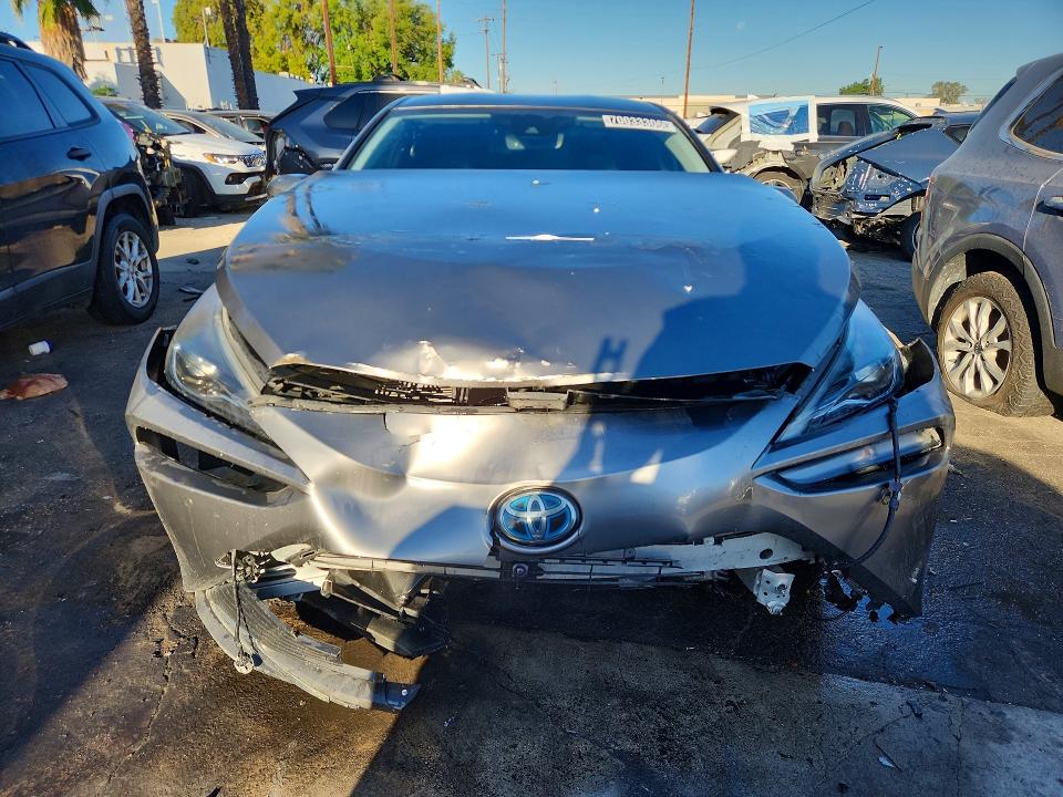 Снимка 5 от търг – 2022 TOYOTA MIRAI с VIN JTDAAAAA0NA004338