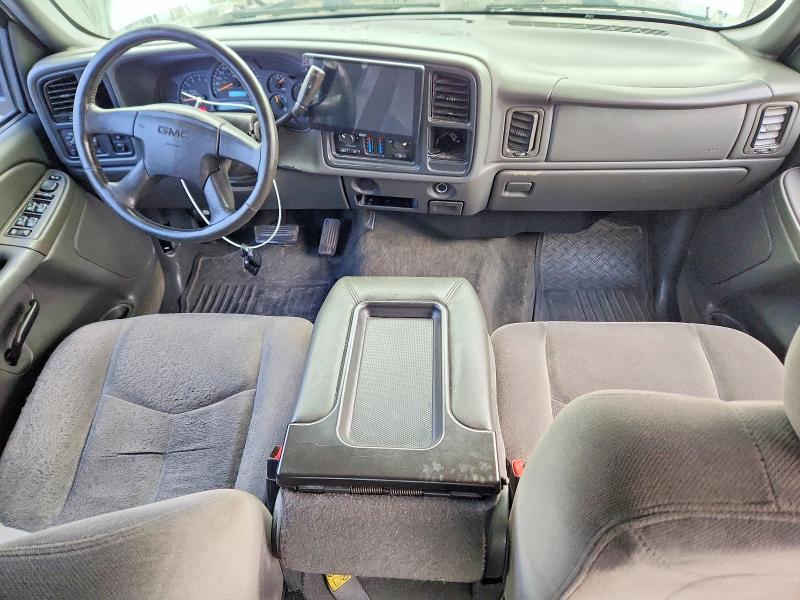 Zdjęcie 8 z aukcji – 2004 GMC NEW SIERRA z VIN 2GTEC13T741362152