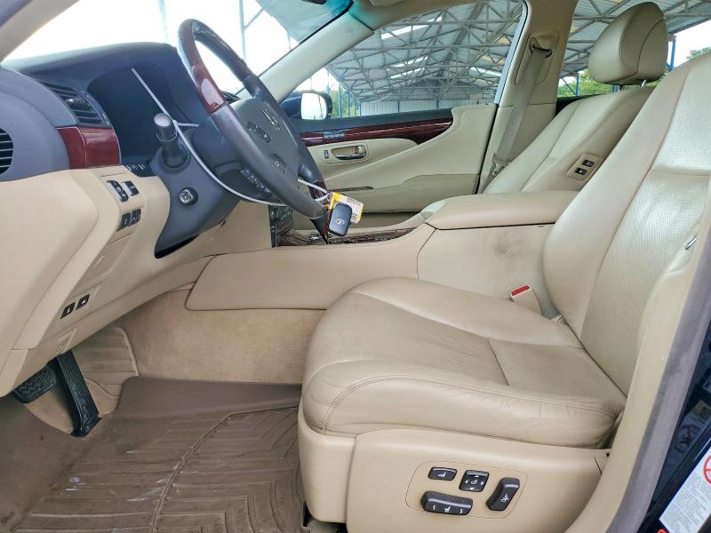 Photo 7 from auction – 2007 LEXUS LS with VIN JTHBL46F275040997