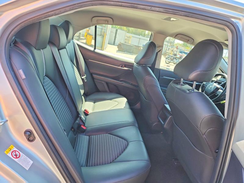 Photo 10 from auction – 2018 TOYOTA CAMRY with VIN JTNB11HK4J3040093